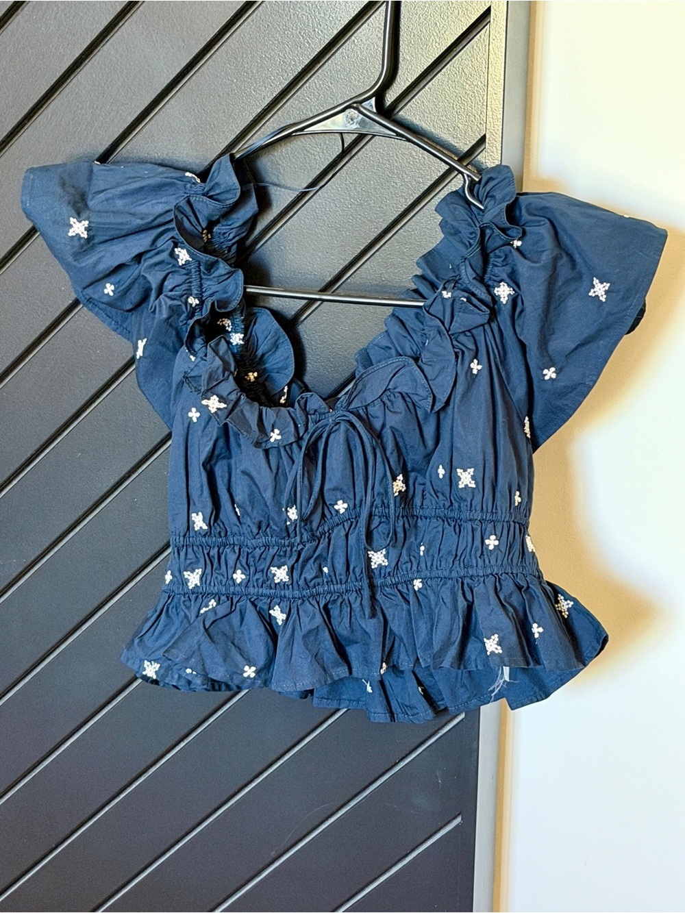 NWOT! En Saison top. Size S. NEVER WORN! Pristine condition!